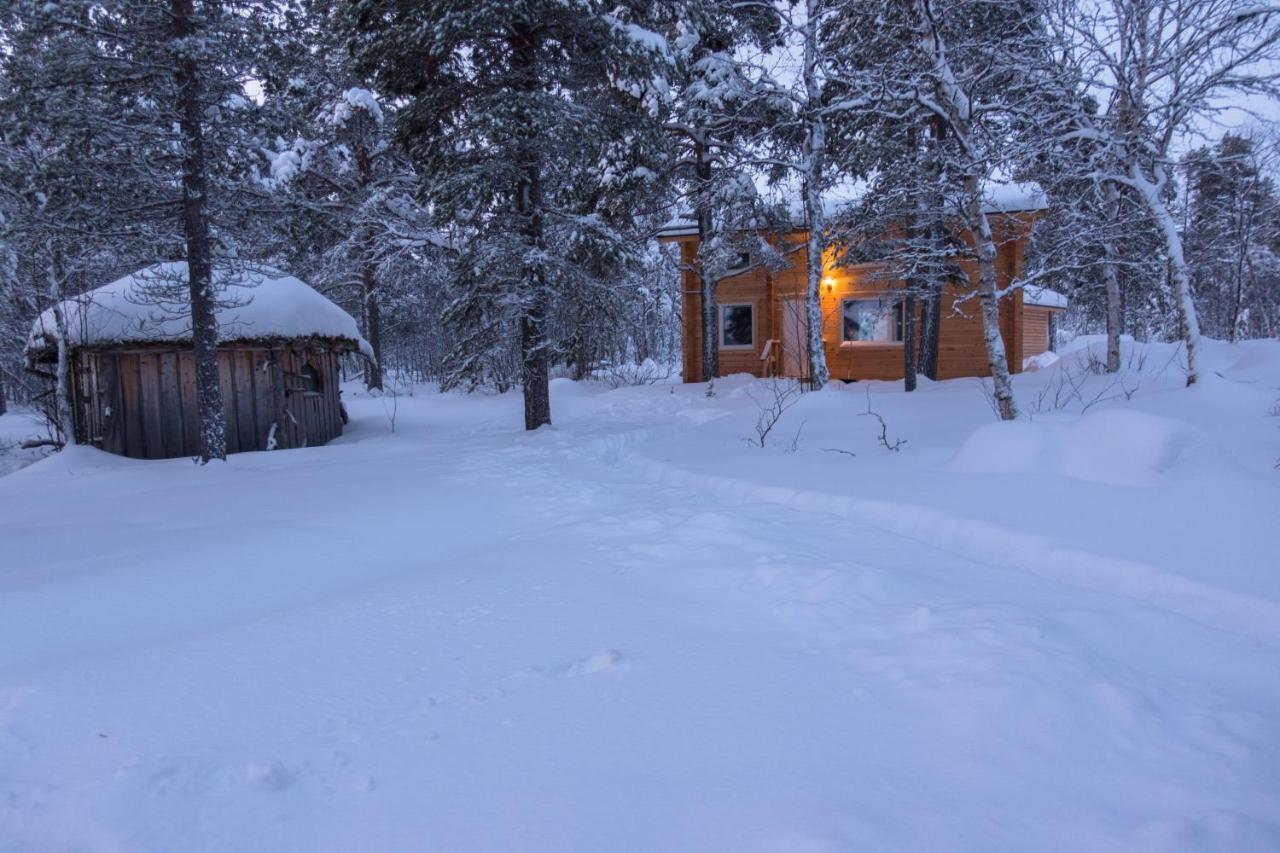 Hirsi - The White Blue Wilderness Lodge Kaamanen エクステリア 写真