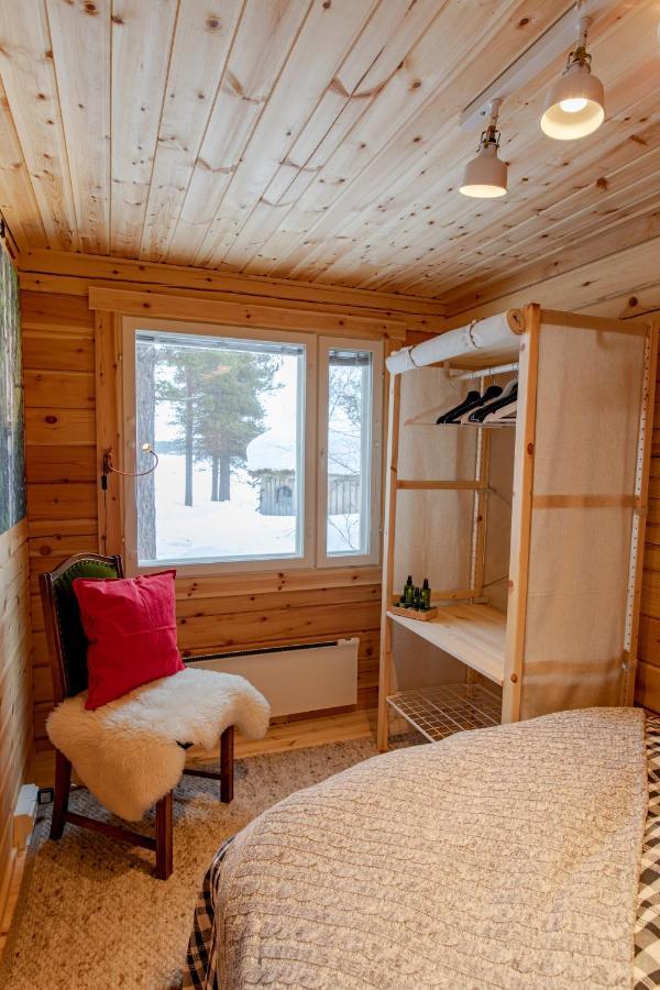 Hirsi - The White Blue Wilderness Lodge Kaamanen エクステリア 写真