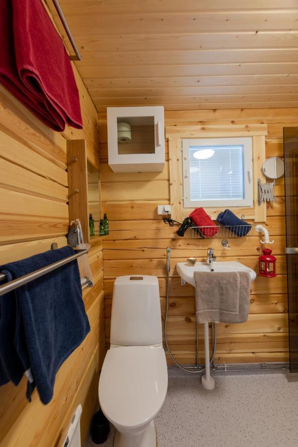 Hirsi - The White Blue Wilderness Lodge Kaamanen エクステリア 写真